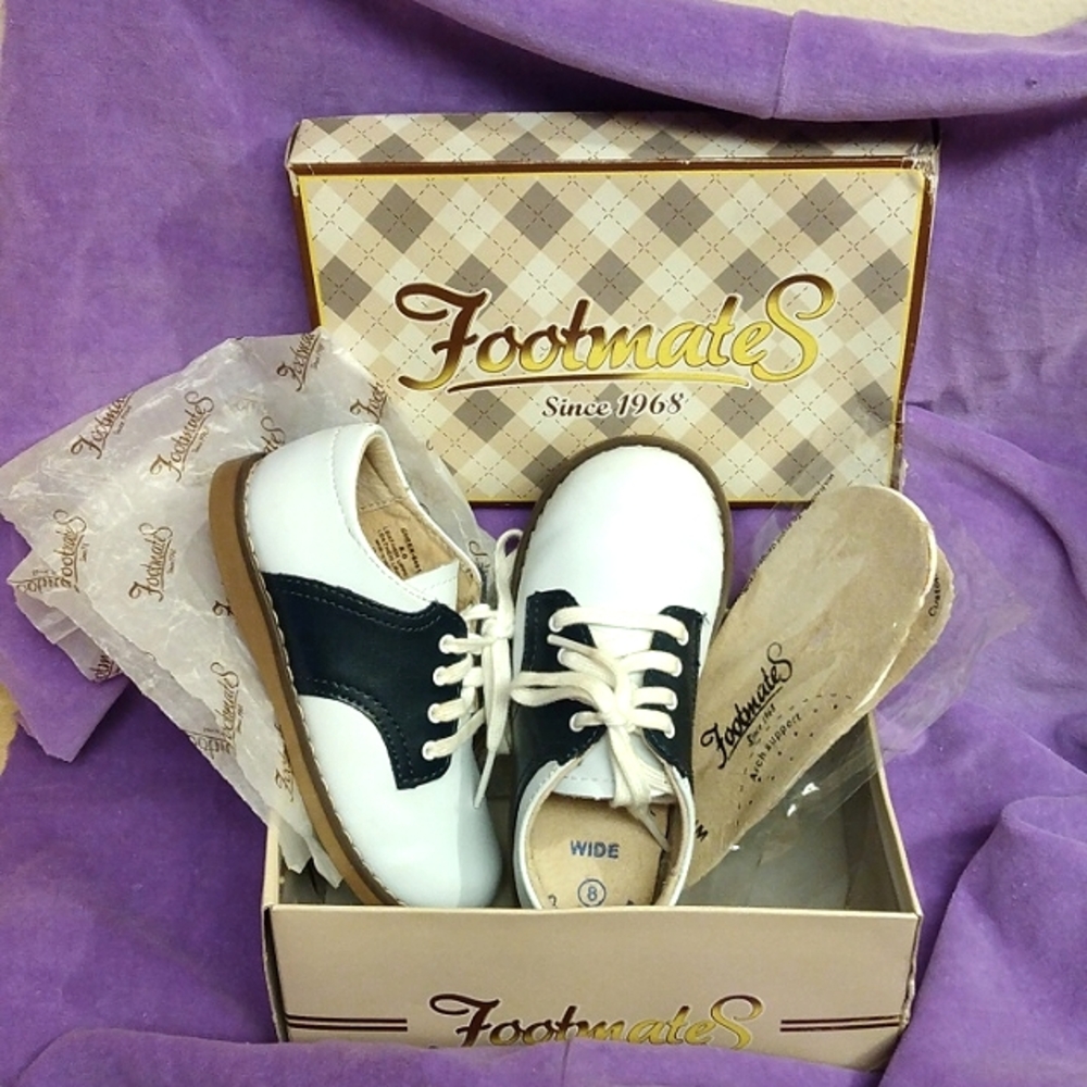 Saddle Shoes , Footmates Oxford, Children's 8, Navy and White